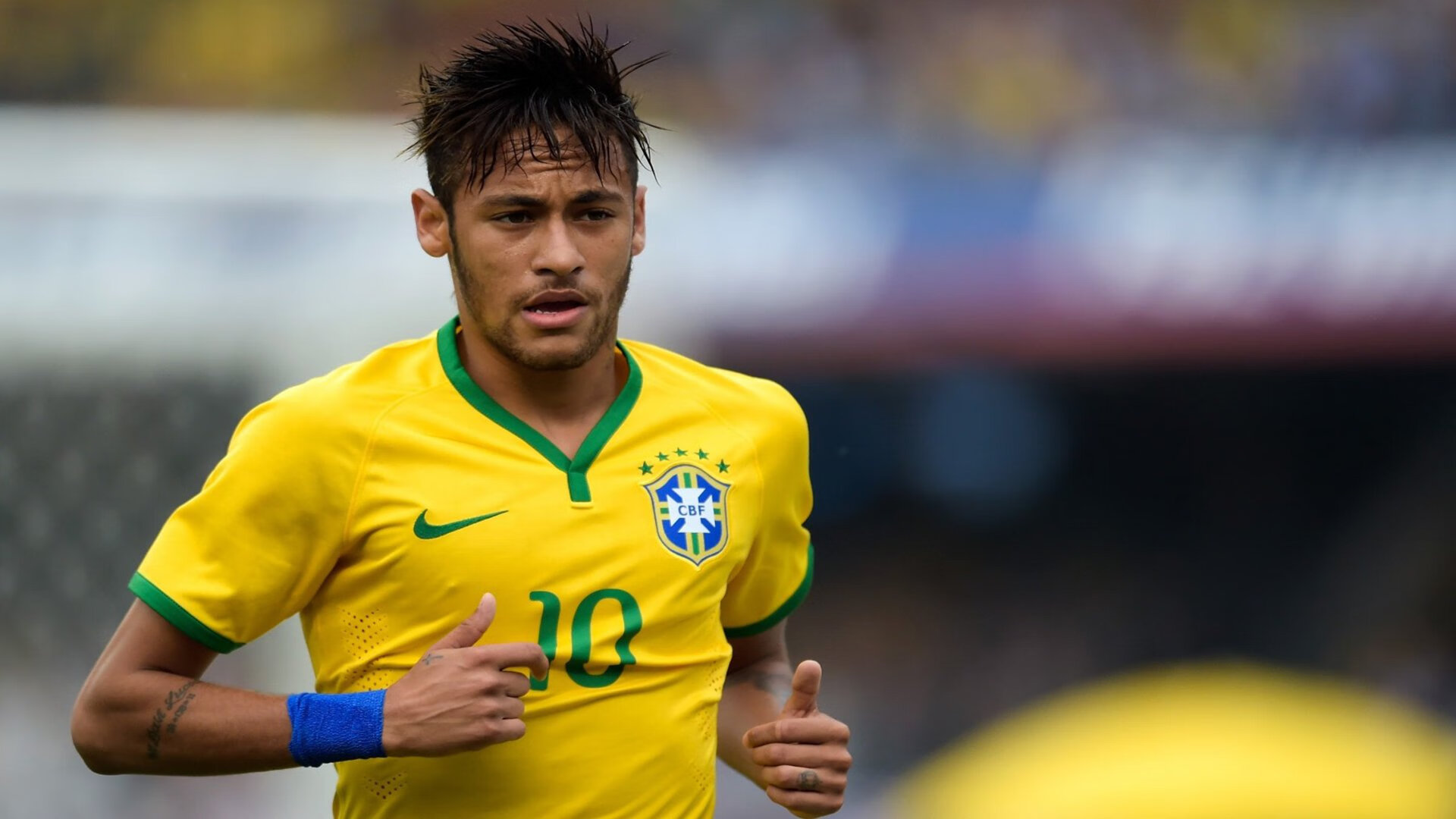 米兰体育网页版-_赛事现场的灯光与音效技术创新_，正规赛事中对灯光的要求