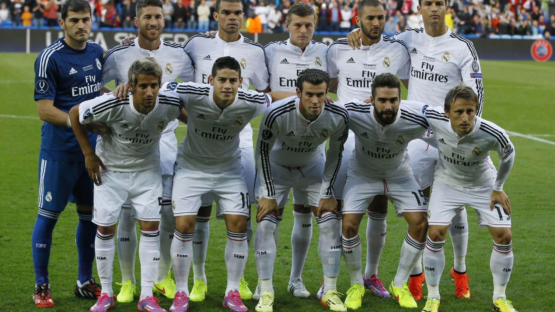 德甲豪门纷纷补强中场线，期待赛季新高度，德甲豪门足球俱乐部